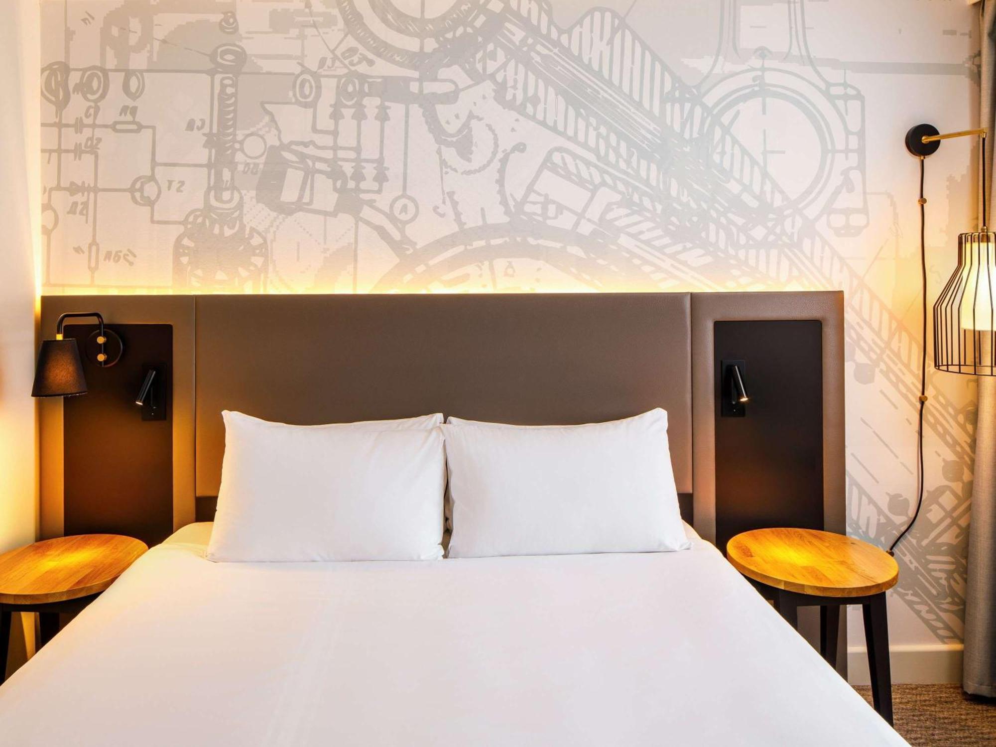 Mercure Birmingham West Hotel Вест-Бромвіч Екстер'єр фото