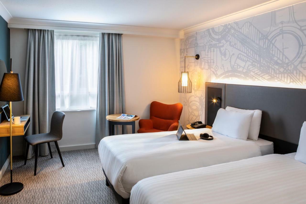 Mercure Birmingham West Hotel Вест-Бромвіч Екстер'єр фото