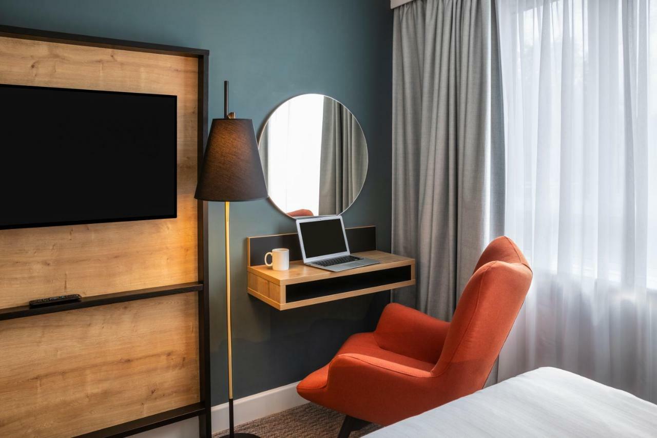 Mercure Birmingham West Hotel Вест-Бромвіч Екстер'єр фото